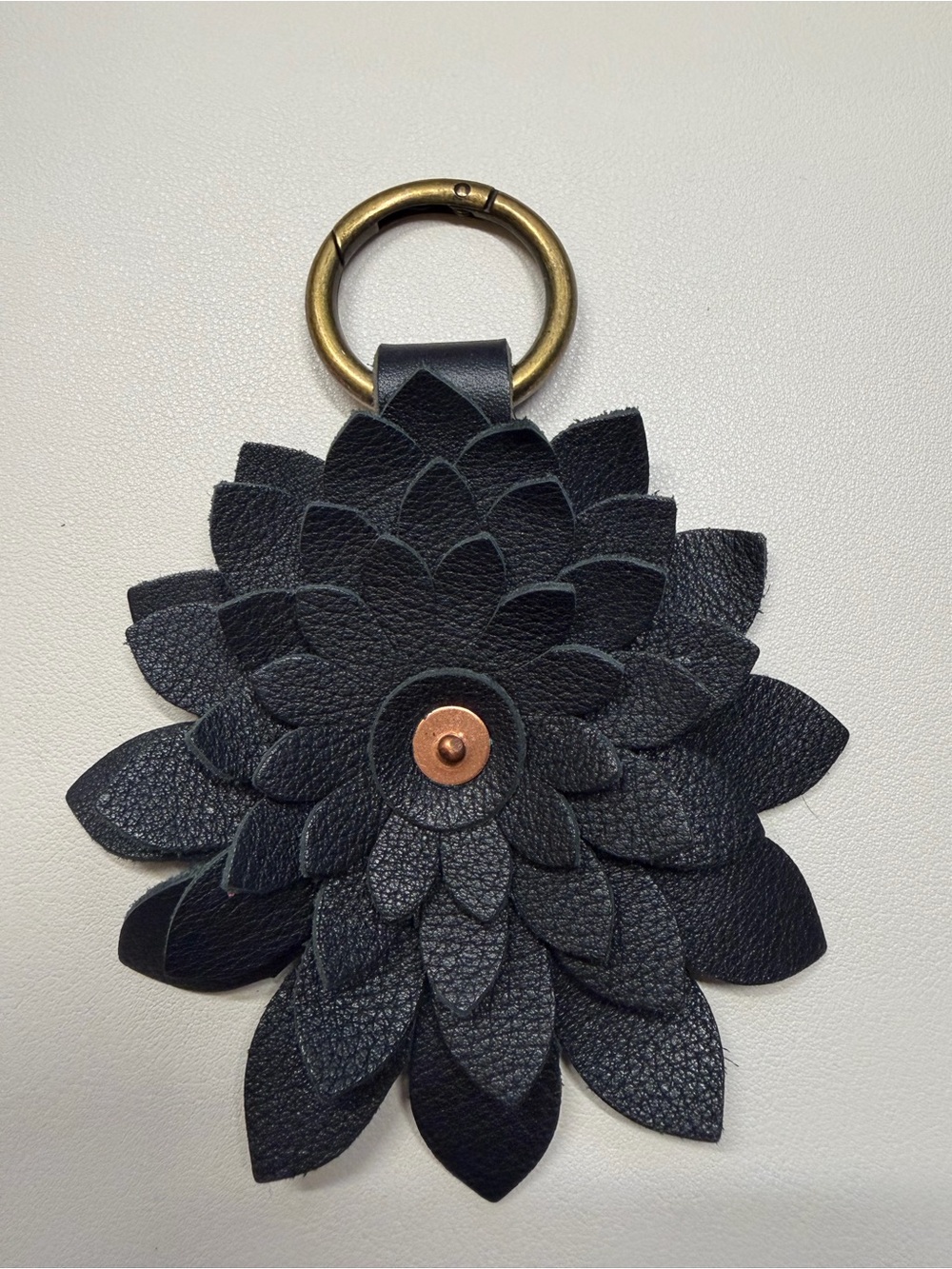 🖤NEW Black Leather Flower Keychain with Brass Ring🖤